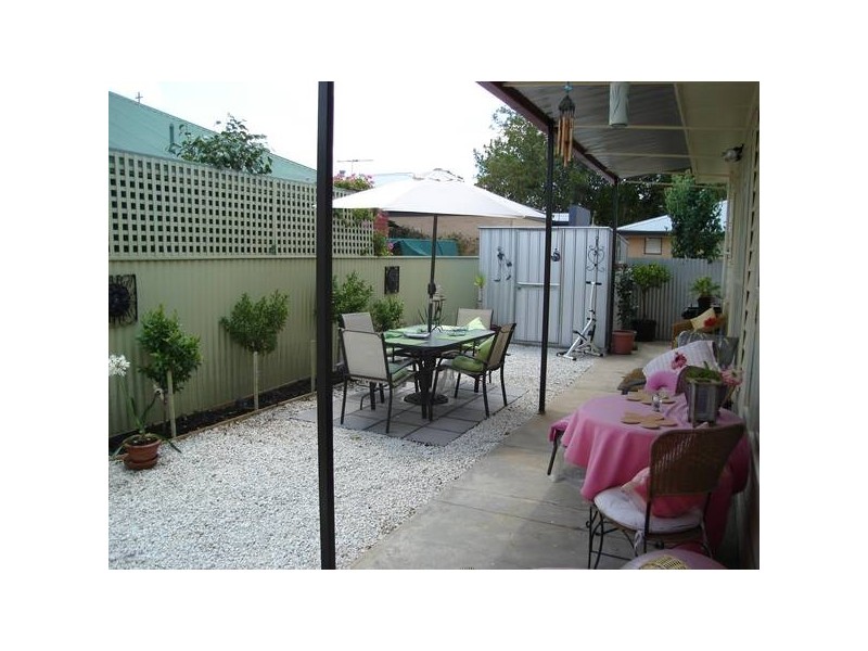 4 Bassett Street, Wodonga VIC 3690