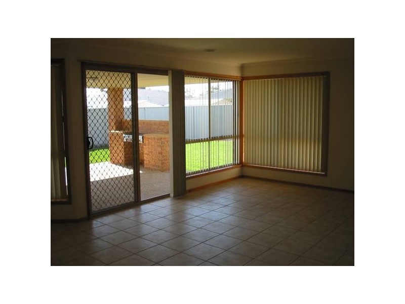 Willoughby Avenue, Wodonga VIC 3690
