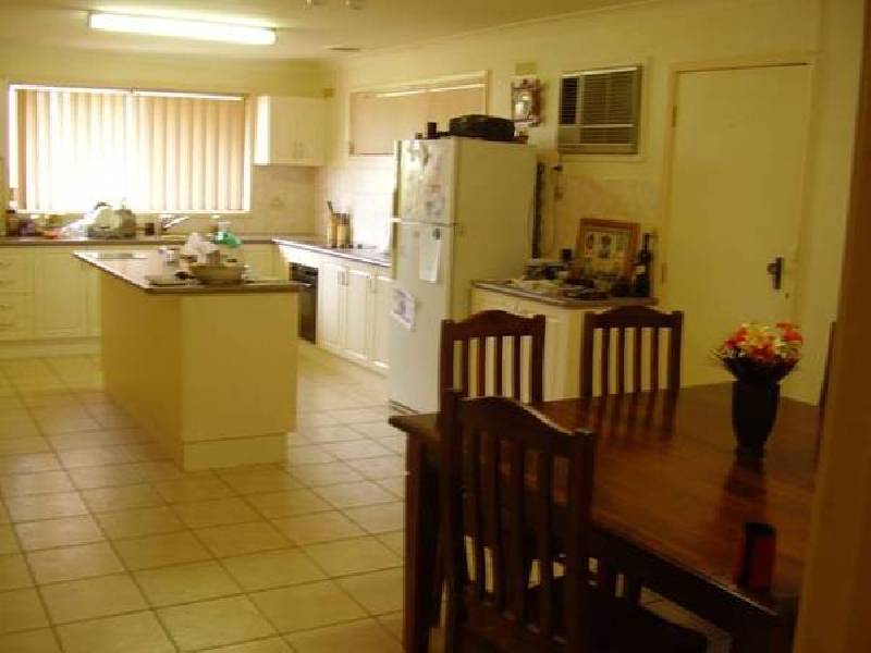 340 LAWRENCE STREET, Wodonga VIC 3690