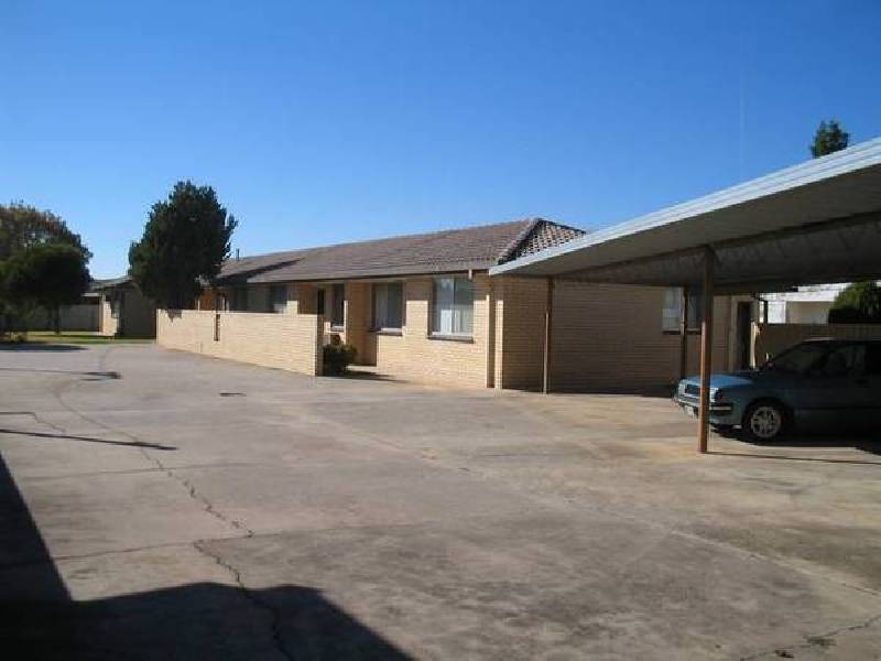 Schubert Crescent, Wodonga VIC 3690