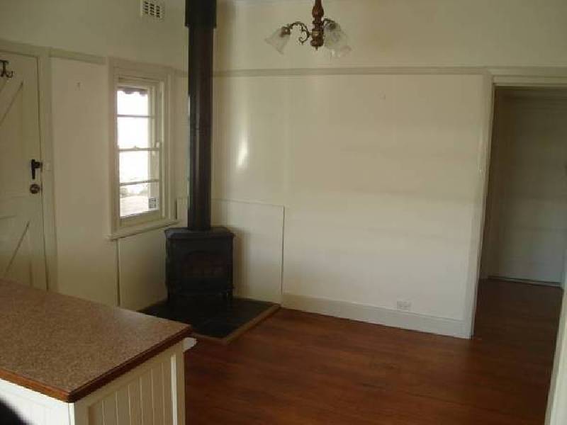 28 Charles Street, Wodonga VIC 3690