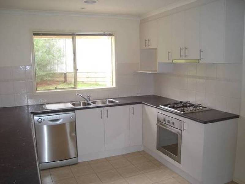 2 Sunningdale Street, Wodonga VIC 3690