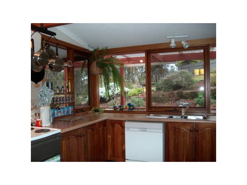 8 LINGFORD COURT, Wodonga VIC 3690