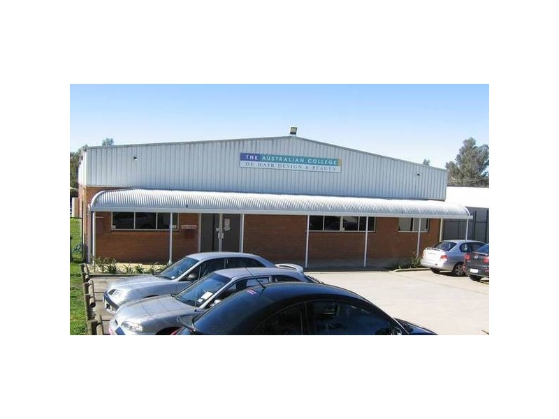 GREYGOWN STREET, Wodonga VIC 3690