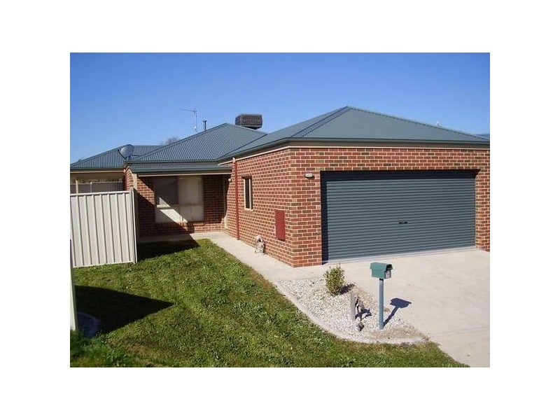 Samantha Terrace, Wodonga VIC 3690