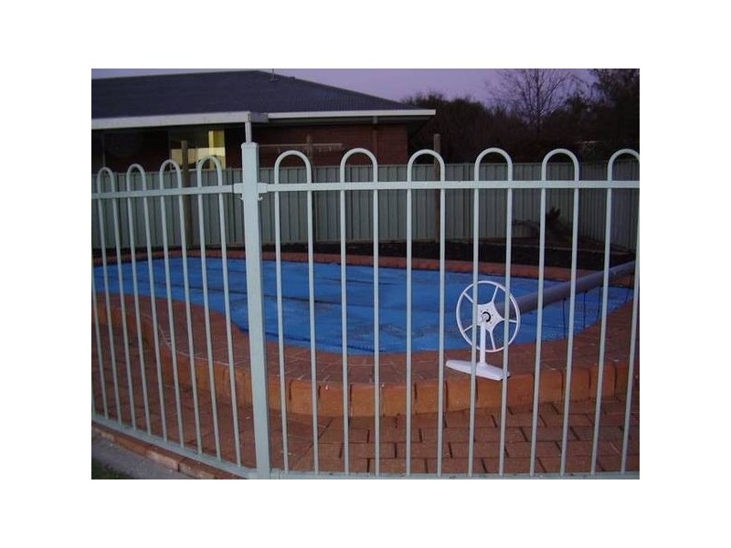 10 Peacock Avenue, Wodonga VIC 3690