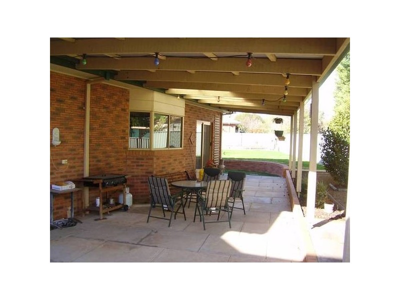 10 Peacock Avenue, Wodonga VIC 3690