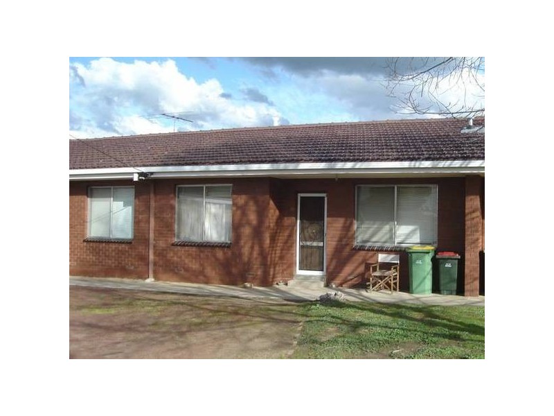 Schubert Crescent, Wodonga VIC 3690