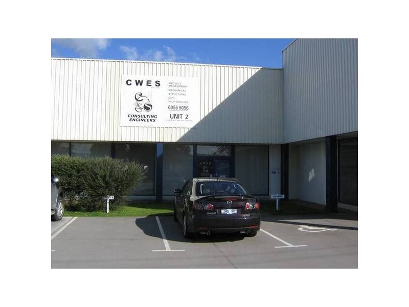 2/12 MOOREFIELD PARK DRIVE, Wodonga VIC 3690