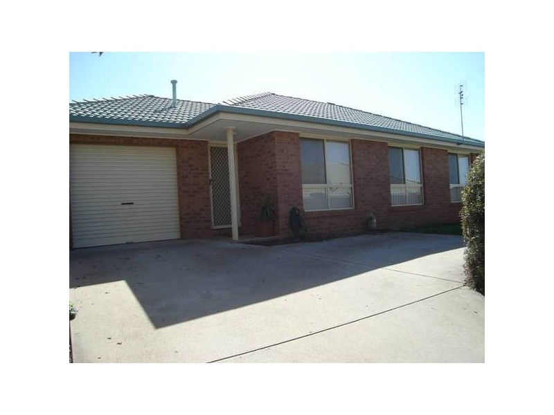 Wagner Place, Wodonga VIC 3690