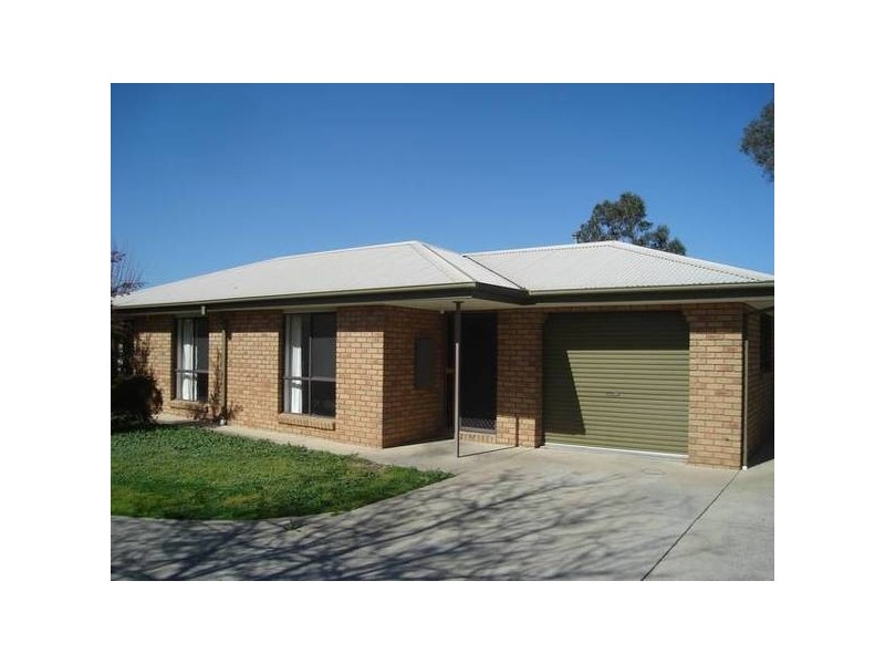 Fleet Street, Wodonga VIC 3690