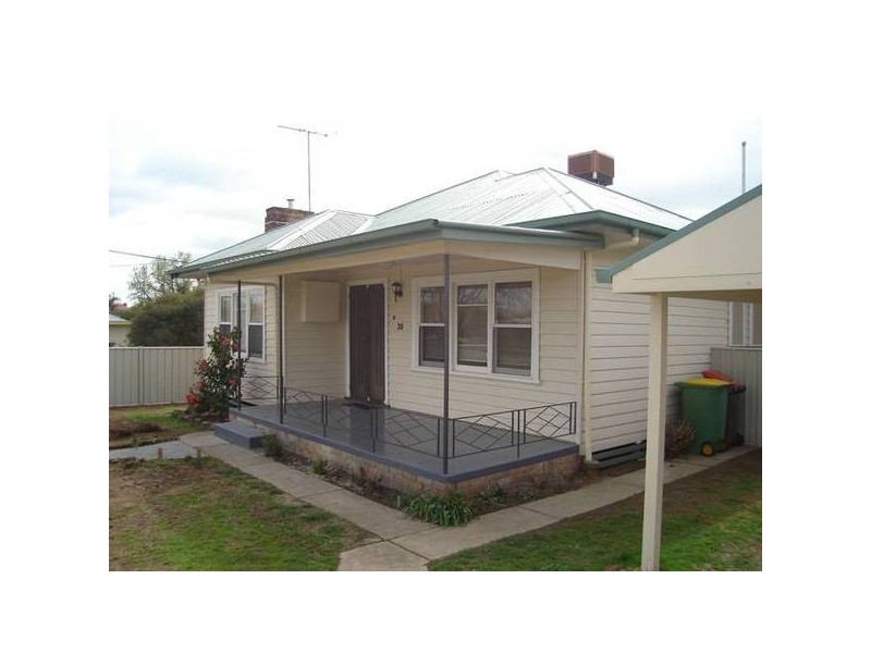 38 Thomas Mitchell Drive, Wodonga VIC 3690