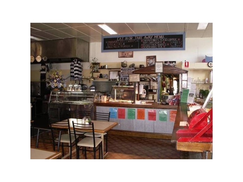 47 HAWKINS STREET, Howlong NSW 2643