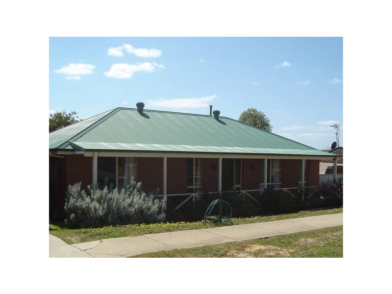34 Nightingale Avenue, Wodonga VIC 3690