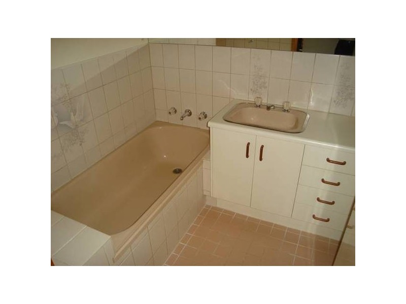 9 Hunt Street, Wodonga VIC 3690