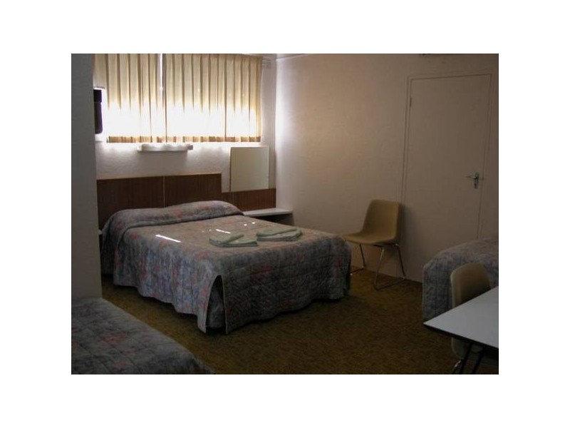 511 WAGGA ROAD, Lavington NSW 2641