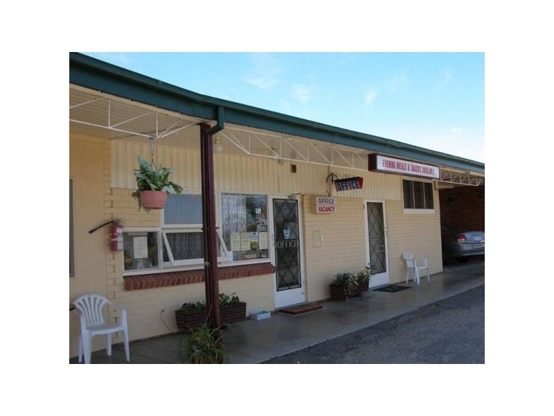 511 WAGGA ROAD, Lavington NSW 2641