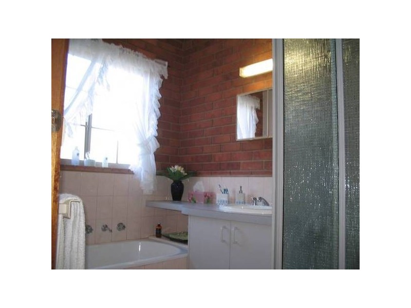 1/10 Chifley Street, Wodonga VIC 3690
