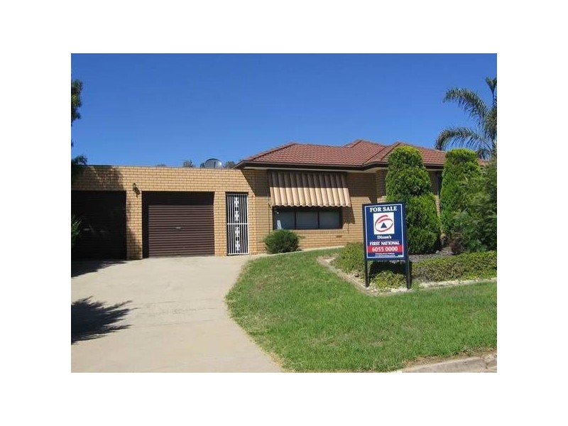 2 Deakin Court, Wodonga VIC 3690