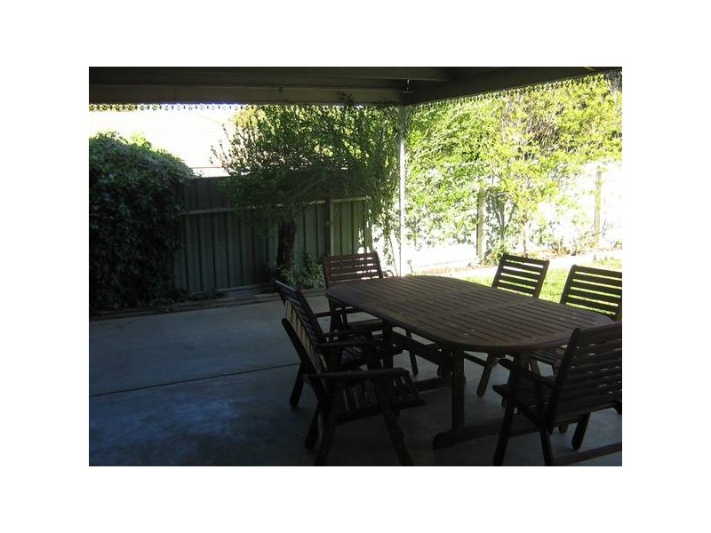 2 Deakin Court, Wodonga VIC 3690