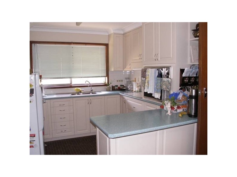 1 BONG STREET, Rand NSW 2642