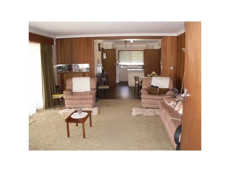 1 BONG STREET, Rand NSW 2642