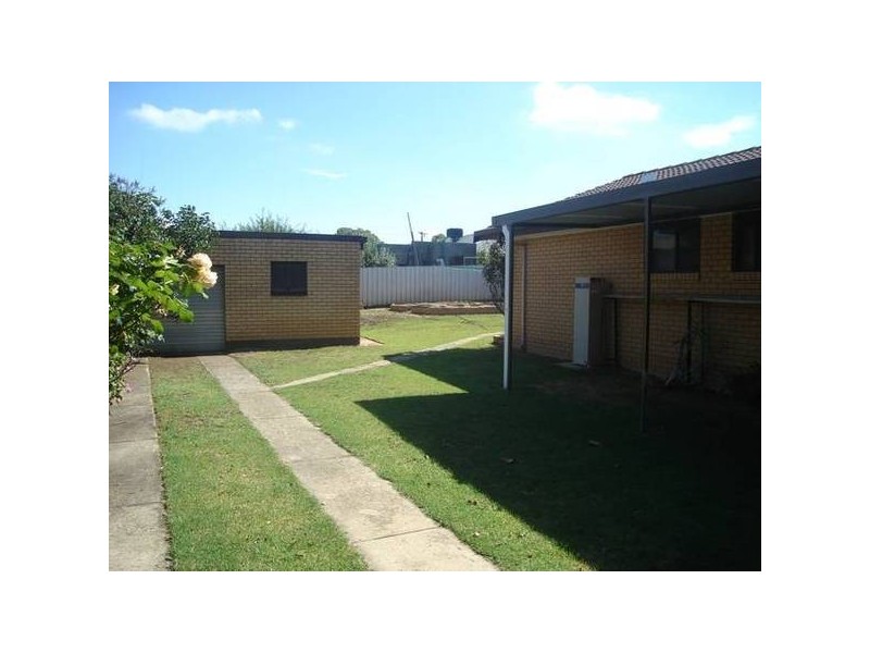2 Elsa Court, Wodonga VIC 3690