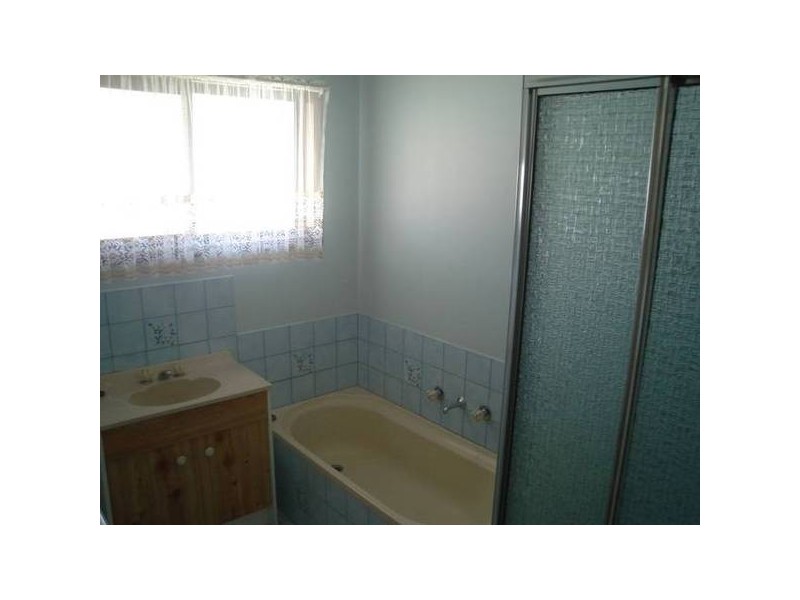 2 Elsa Court, Wodonga VIC 3690