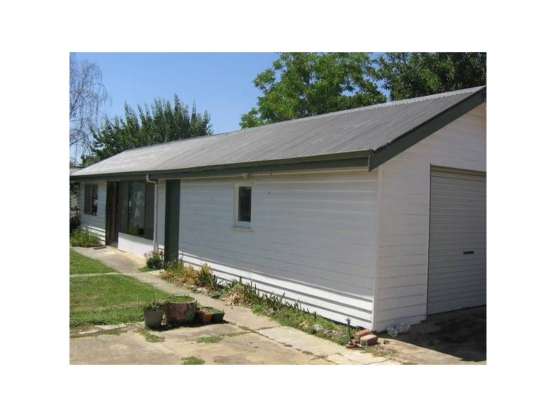 26 William Street, Wodonga VIC 3690