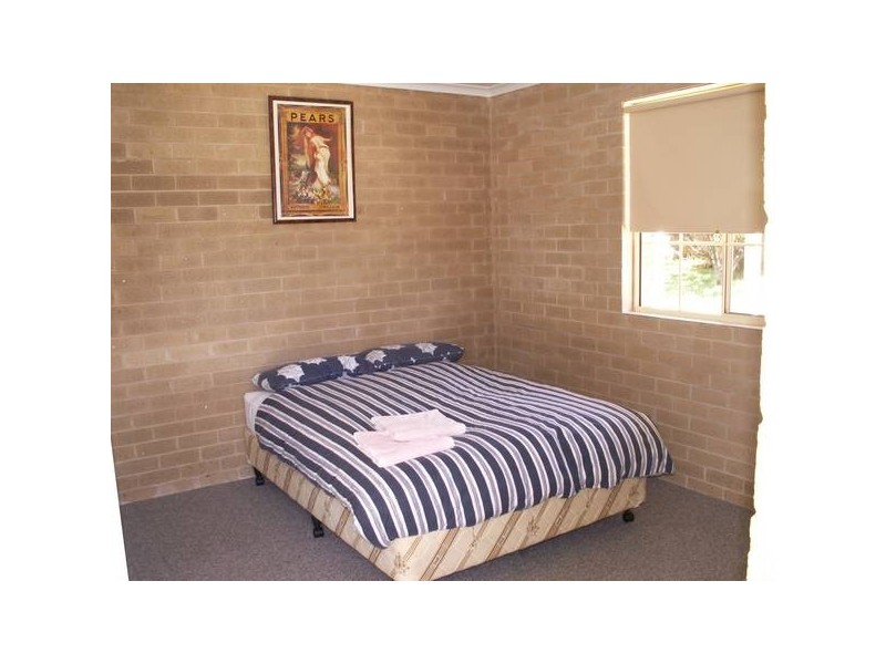 16 ST BERNARD DRIVE, Tawonga VIC 3697