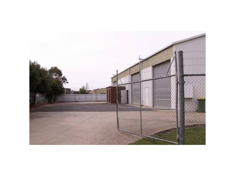832 Hope Court, Albury NSW 2640