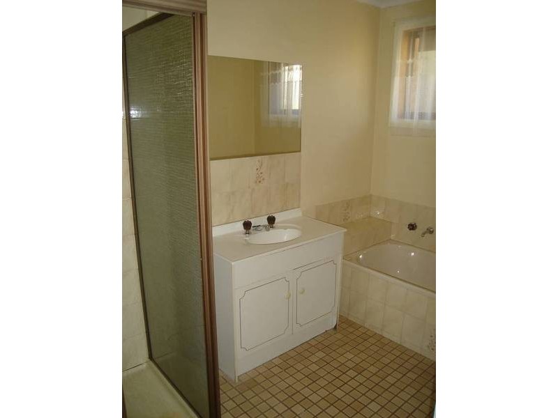 1/15 Sinnett Court, Wodonga VIC 3690