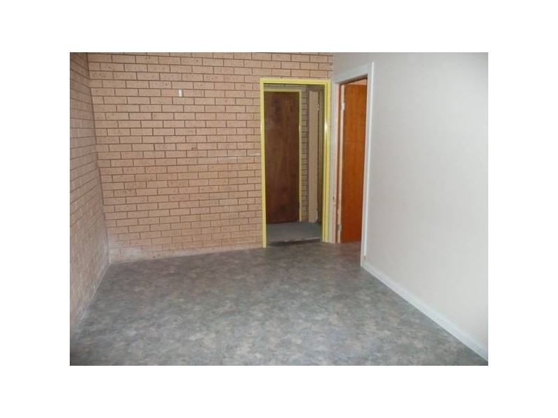 2/47-49 Hawkins Street, Howlong NSW 2643