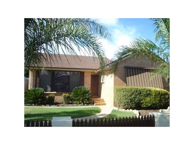 7 McGeogh Court, Wodonga VIC 3690