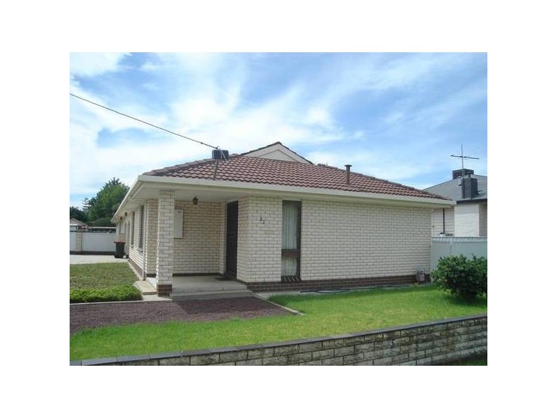 2/32 Charles Street, Wodonga VIC 3690