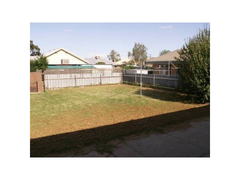 1070 Mate Street, North Albury NSW 2640