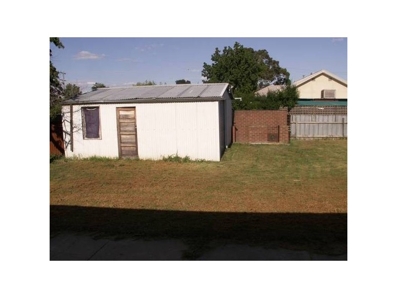 1070 Mate Street, North Albury NSW 2640