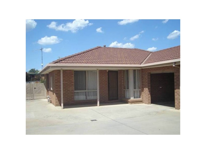 2/1 Prosper Court, Wodonga VIC 3690
