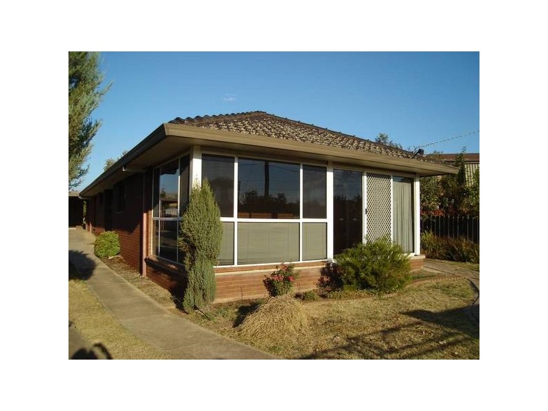 2 Iona Court, Wodonga VIC 3690