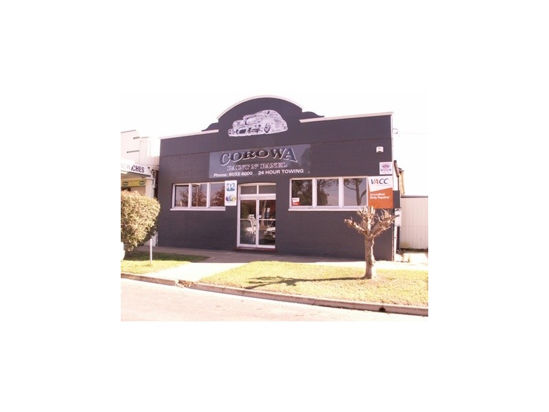 241 HONOUR AVENUE, Corowa NSW 2646