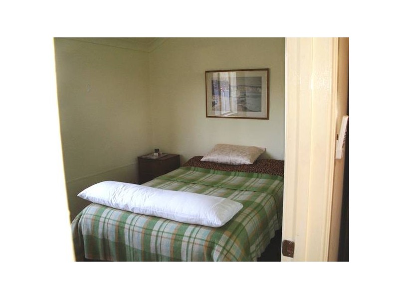 3 GLADSTONE STREET, Glenrowan VIC 3675