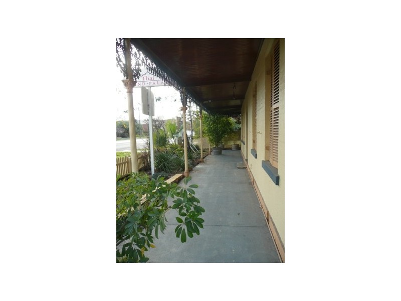 592 KIEWA STREET, Albury NSW 2640