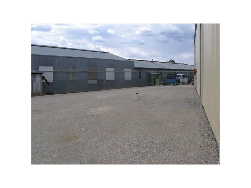 5 CHISHOLM COURT, Wodonga VIC 3690