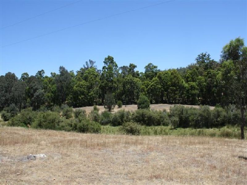 Macquarie St, Donnybrook WA 6239