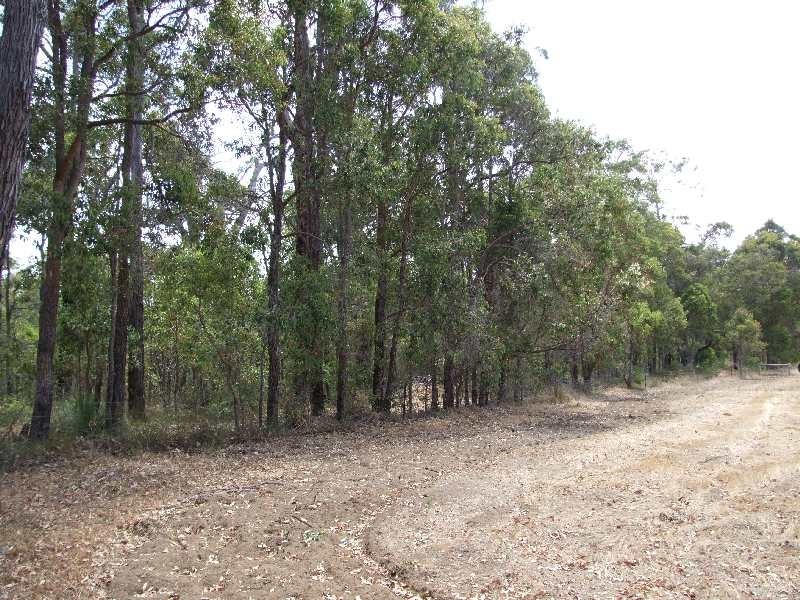 1 & 2 Boyup Brook Road, Yabberup WA 6239