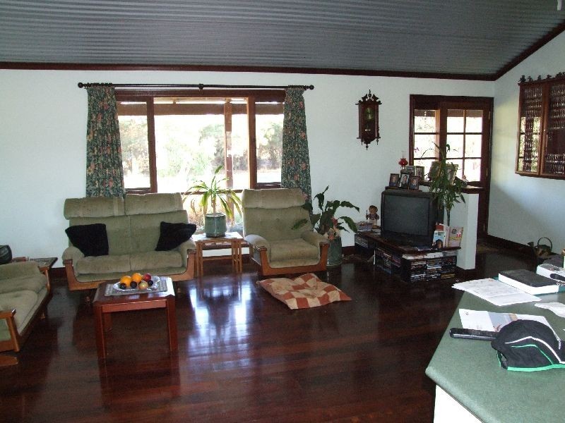 4 Hamilton, Donnybrook WA 6239