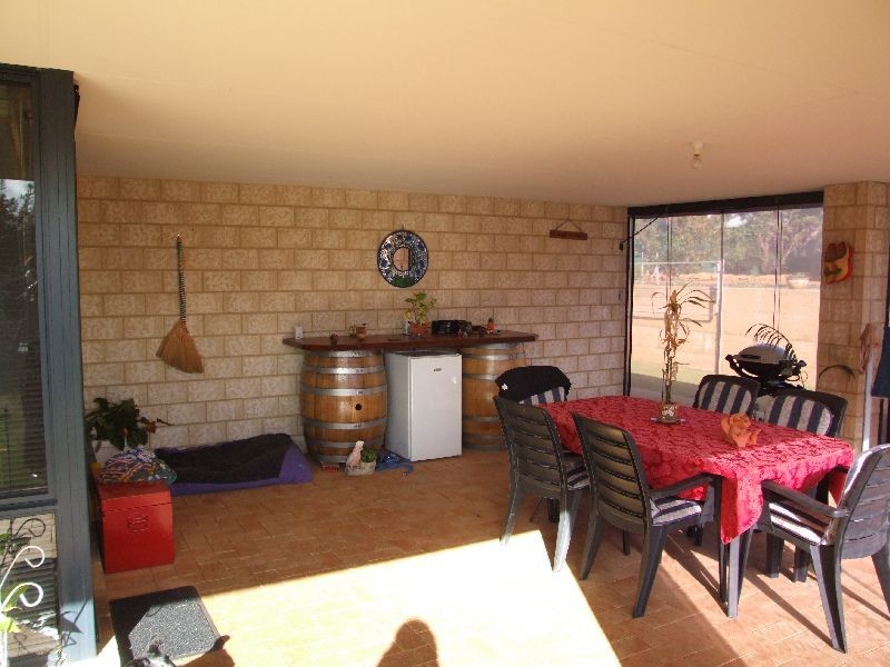 16 Leschenaultia Circle, Donnybrook WA 6239