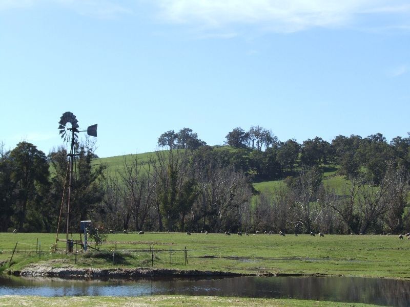2653 Donnybrook-Boyup Brook Rd, Mumballup WA 6225