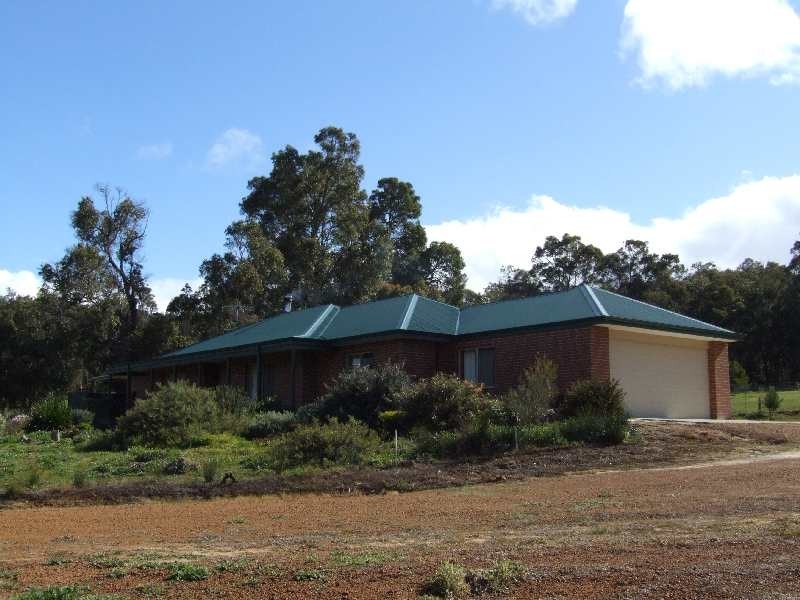 9 Lomandra Rd, Argyle WA 6239