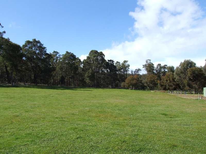 9 Lomandra Rd, Argyle WA 6239